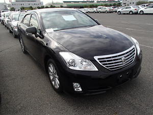 Отзыв Toyota Crown 2009