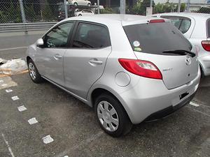 Отзыв Mazda Demio 2008