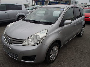 Отзыв Nissan Note 2009