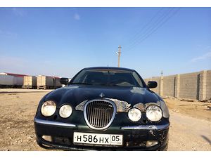 Jaguar S-Type 