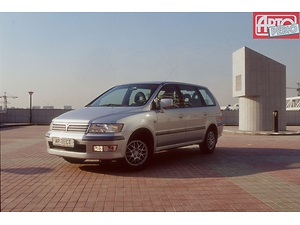 Фото каталог авто Mitsubishi Space Wagon, фото 1
