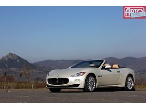 Фото каталог авто Maserati GranCabrio, фото 1