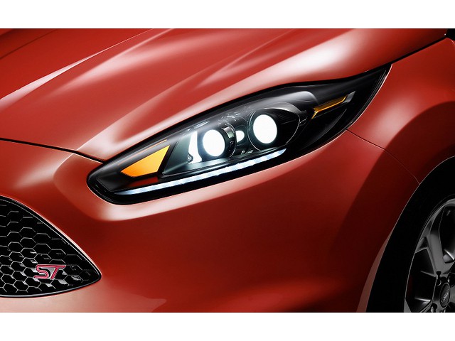 Фото Пятидверный концепт Ford Fiesta ST, фото 12