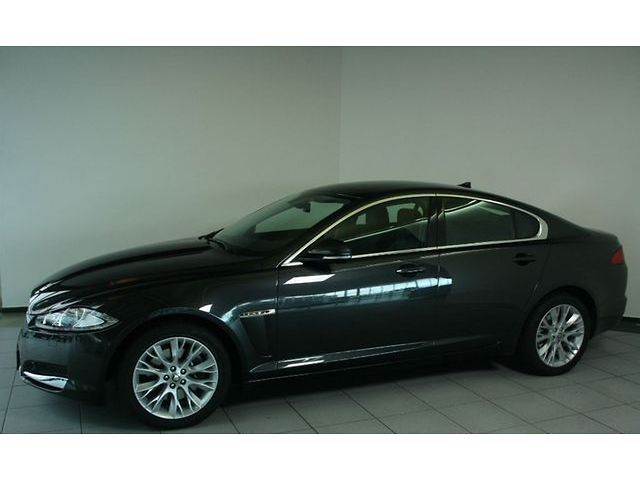 Jaguar XF  Новосибирск 2013 1