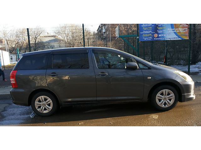 Toyota Wish  Иркутск 2004 1