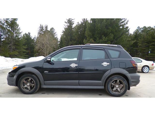 Pontiac Vibe  Ханты-Мансийск 2005 1