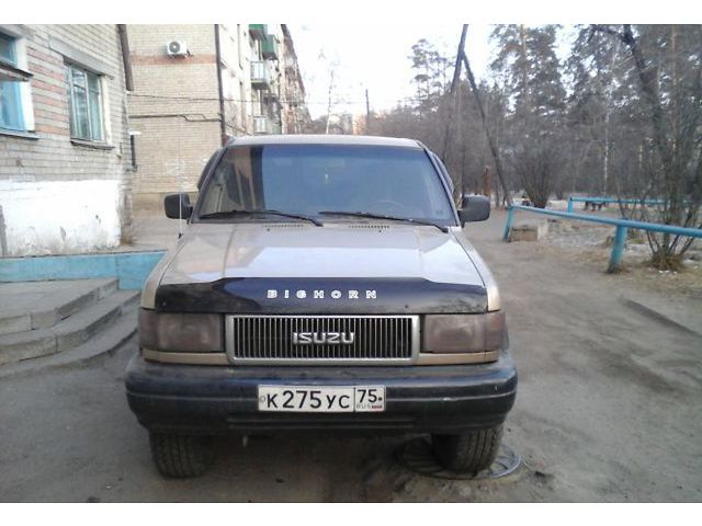 Isuzu Trooper  Чита 1992 1