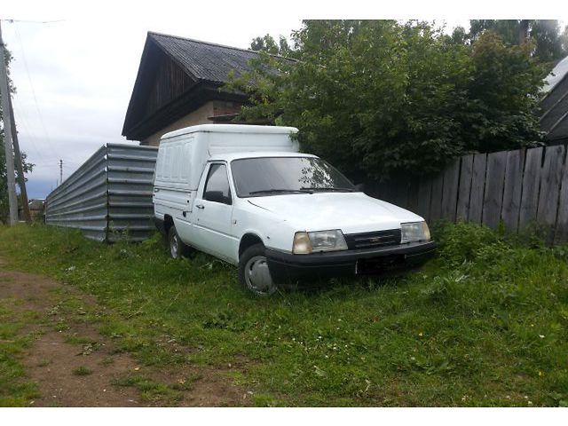 ИЖ 2717  Екатеринбург 2005 1