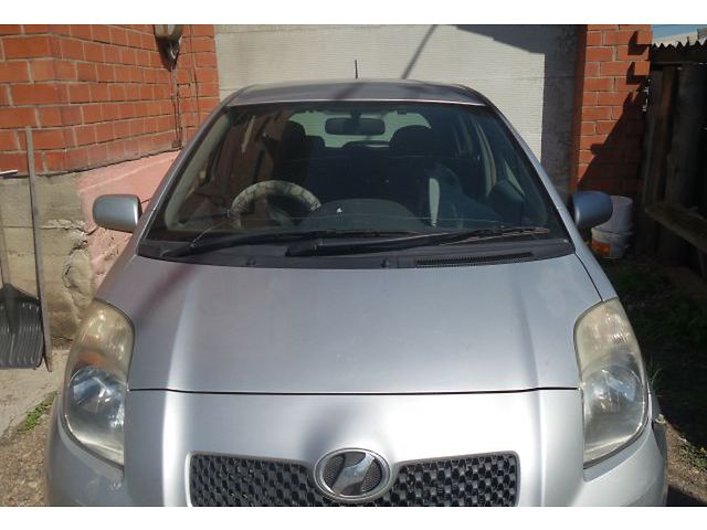 Toyota Vitz  Иркутск 2006 1