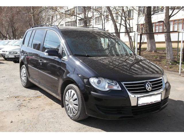 Volkswagen Touran  Ижевск 2009 1