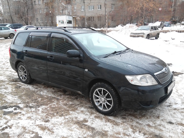 Toyota Corolla Fielder  Екатеринбург 2005 1