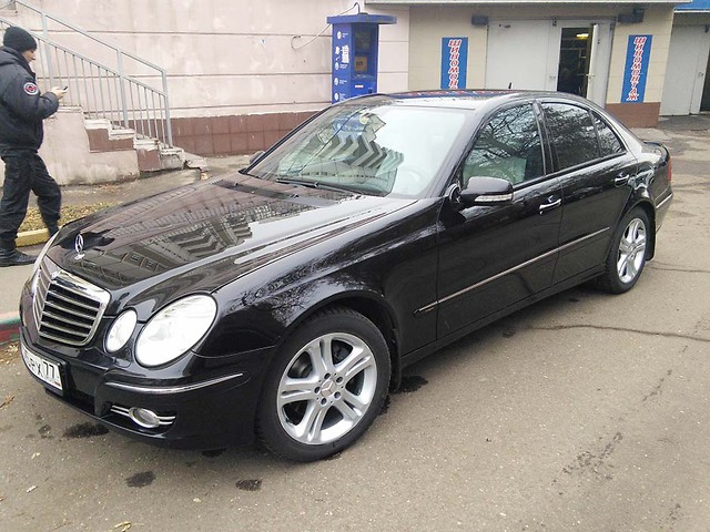 Mercedes-Benz E-класс  Москва 2006 1