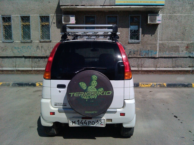 Daihatsu Terios Kid  Южно-Сахалинск 2000 1